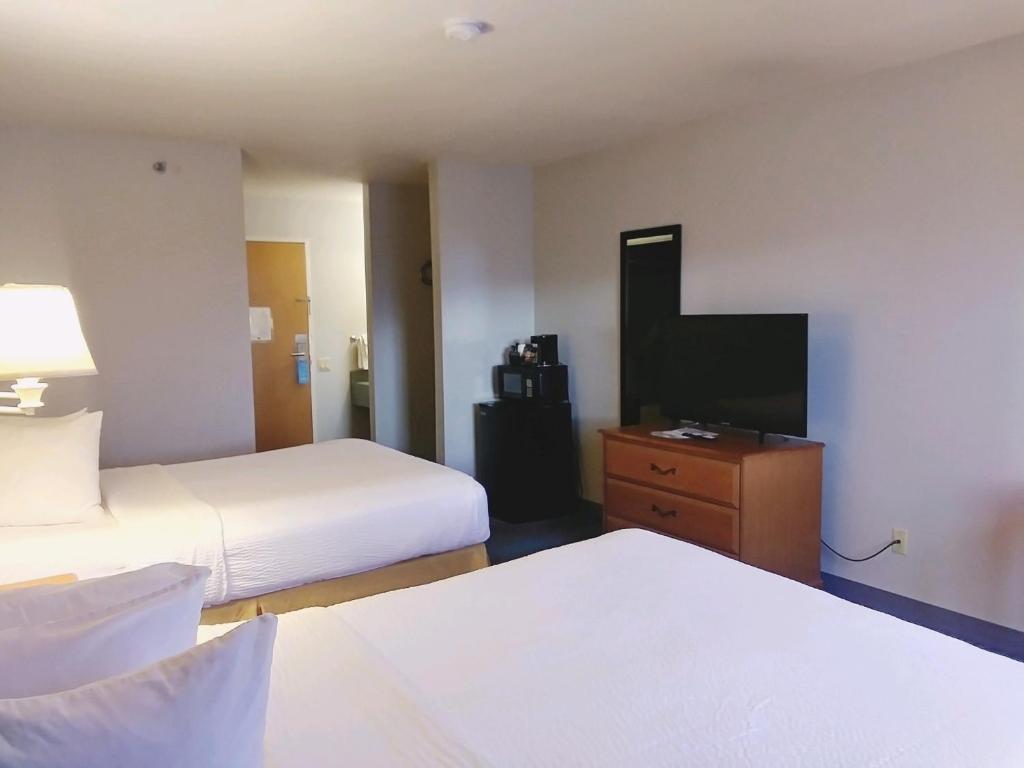 Days Inn by Wyndham Osage Beach Lake of the Ozarks image 23